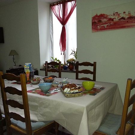 Millot Conilhac Bed & Breakfast エクステリア 写真